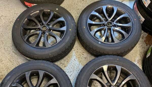 17" VAUXHALL VIVARO / RENAULT TRAFIC ALLOY WHEELS / NEW TYRES