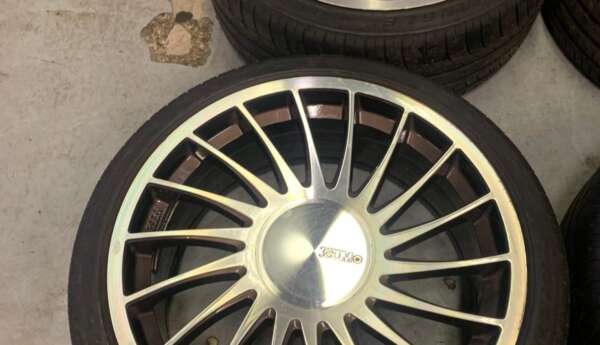 20" 3SDM 0.04 ALLOY WHEELS / TYRES – VOLKSWAGEN T5