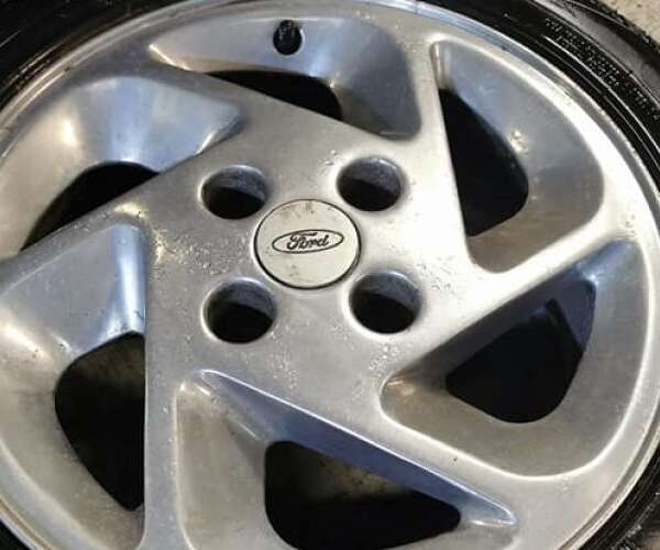 15" GENUINE FORD RS TURBO ALLOY WHEELS / NEW TYRES