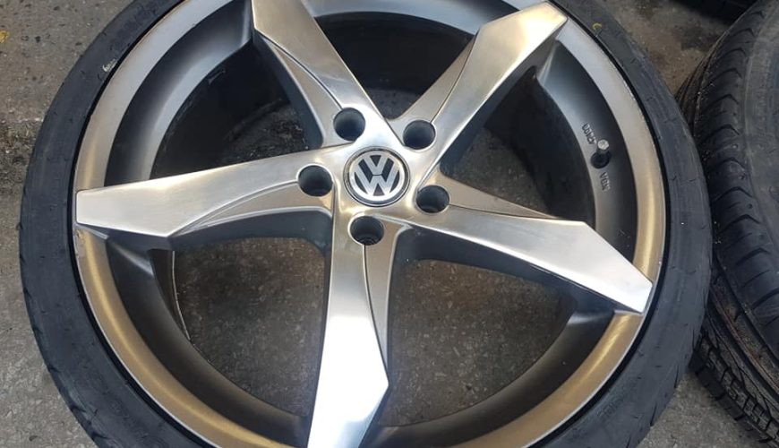 19" AEZ LASCAR ALLOY WHEELS / TYRES - Image 2