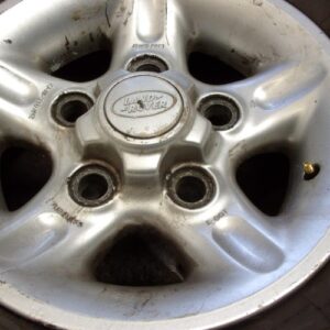 16" LAND ROVER DEFENDER ALLOY WHEEL / TYRE