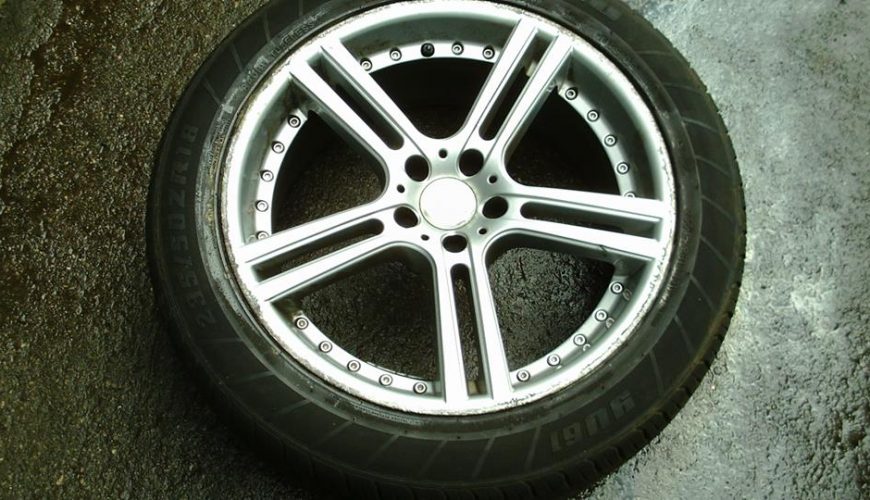 18" TEAM DYNAMICS LE MANS ALLOY WHEELS / TYRES 5 X 105 PCD