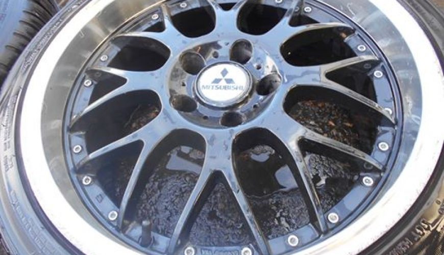 18" MITSUBISHI EVO ALLOY WHEELS / TYRES