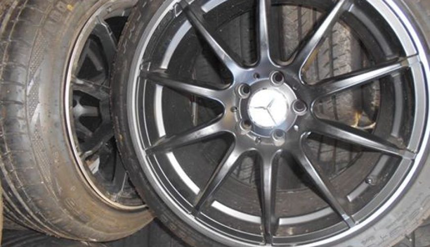18" MERCEDES AMG CL 63 STYLE WHEELS BRAND NEW WITH NEW TYRES