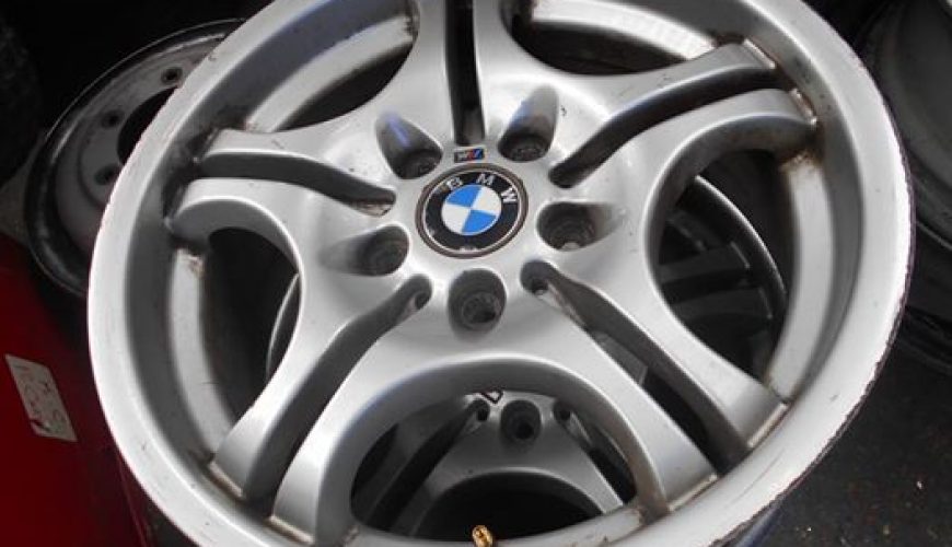 17″ GENUINE BMW MOTORSPORT STYLE 68 ALLOY WHEELS