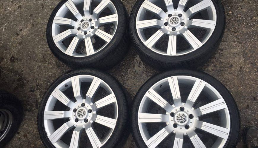 20" VOLKSWAGEN T5 - RANGE ROVER ALLOY WHEELS / TYRES