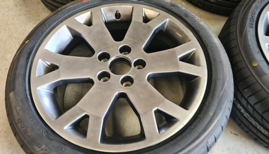 17" GENUINE VAUXHALL ASTRA GSI WHEELS / NEW TYRES