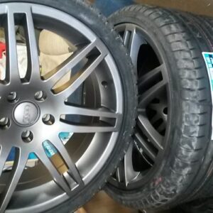 19" AUDI RS4 STYLE WHEELS / NEW TYRES