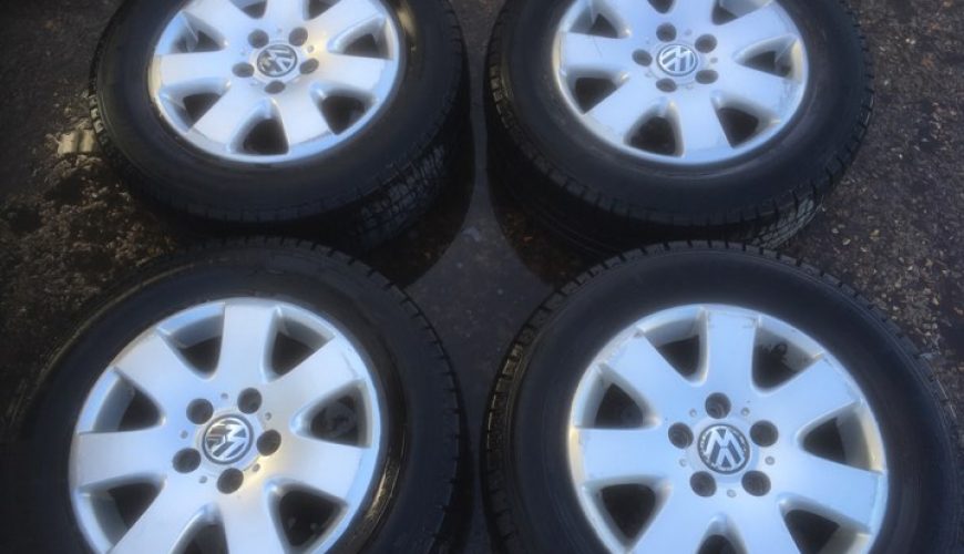 16″ GENUINE VOLKSWAGEN T5 ALLOY WHEELS / TYRES