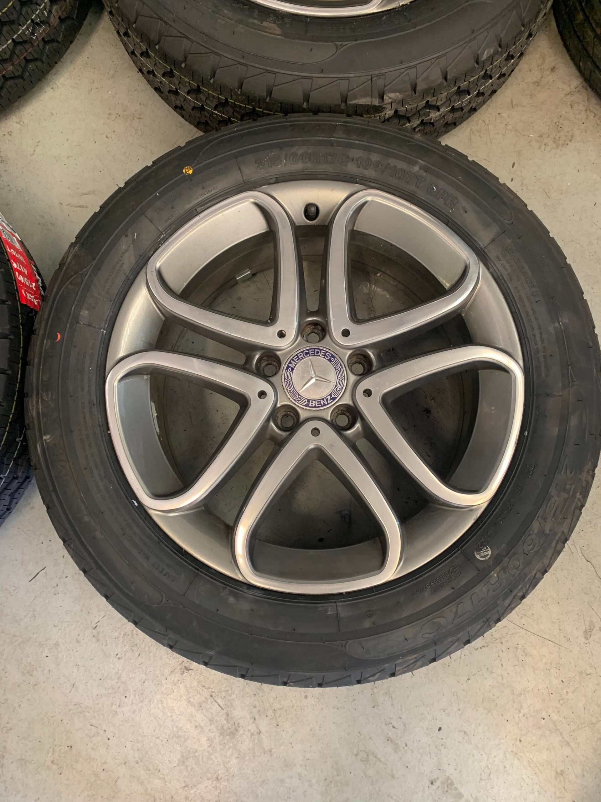17" Mercedes Vito Alloy Wheels / New Tyres - Image 2