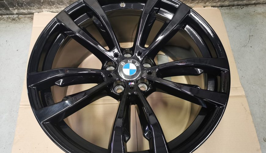 20" GENUINE BMW MOTORSPORT 469M WHEEL