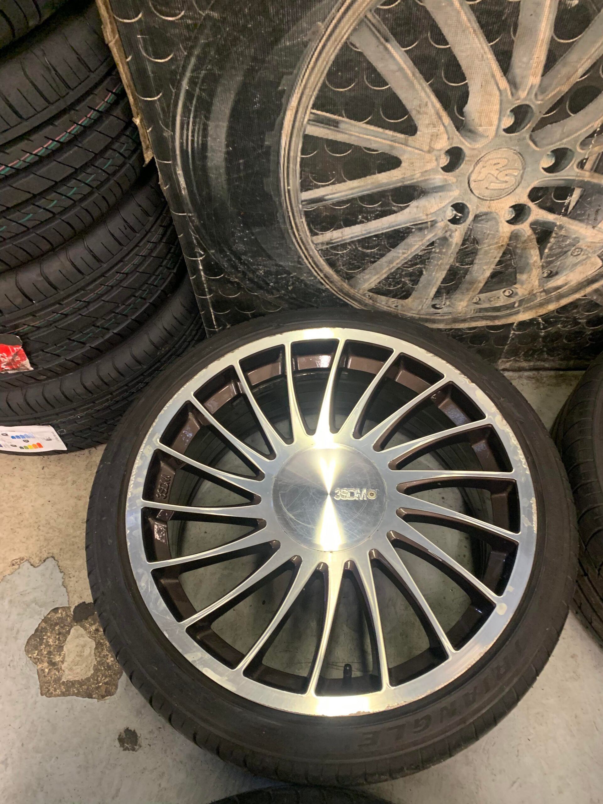 20" 3SDM 0.04 Alloy Wheels / Tyres – Volkswagen T5 - Image 3