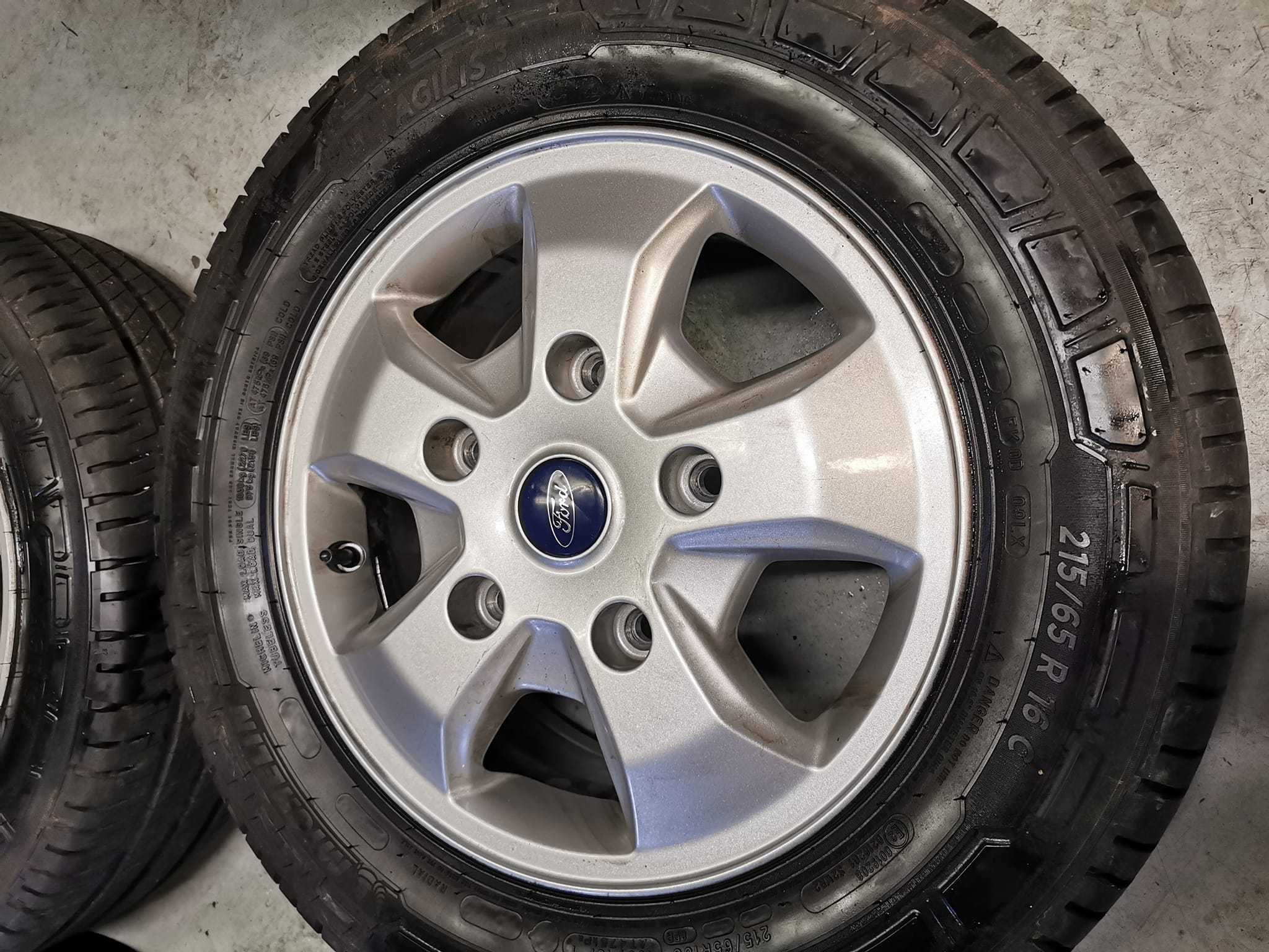 16" Ford Transit Custom Wheels / Tyres - Image 3