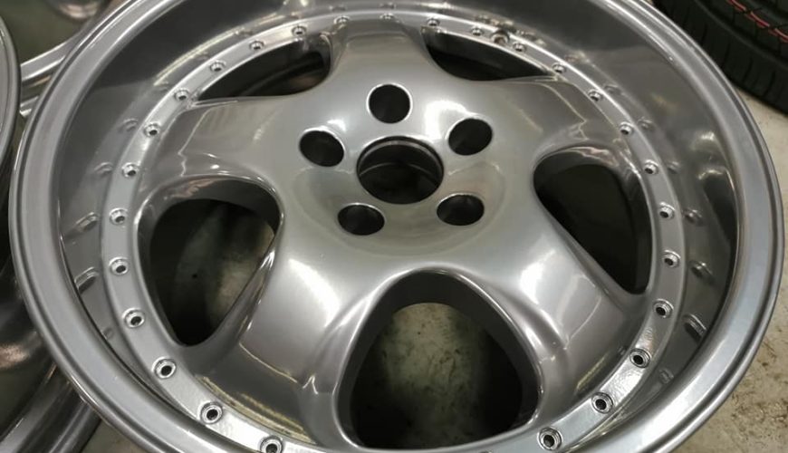 17" R H ALLOY STAGGERED ALLOY WHEELS – 5 X 112 FITMENT - Image 4