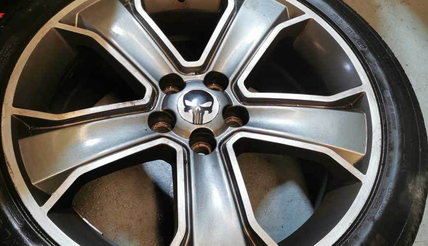 20" LAND ROVER STORMER ALLOY WHEELS / WINTER TYRES - Image 3