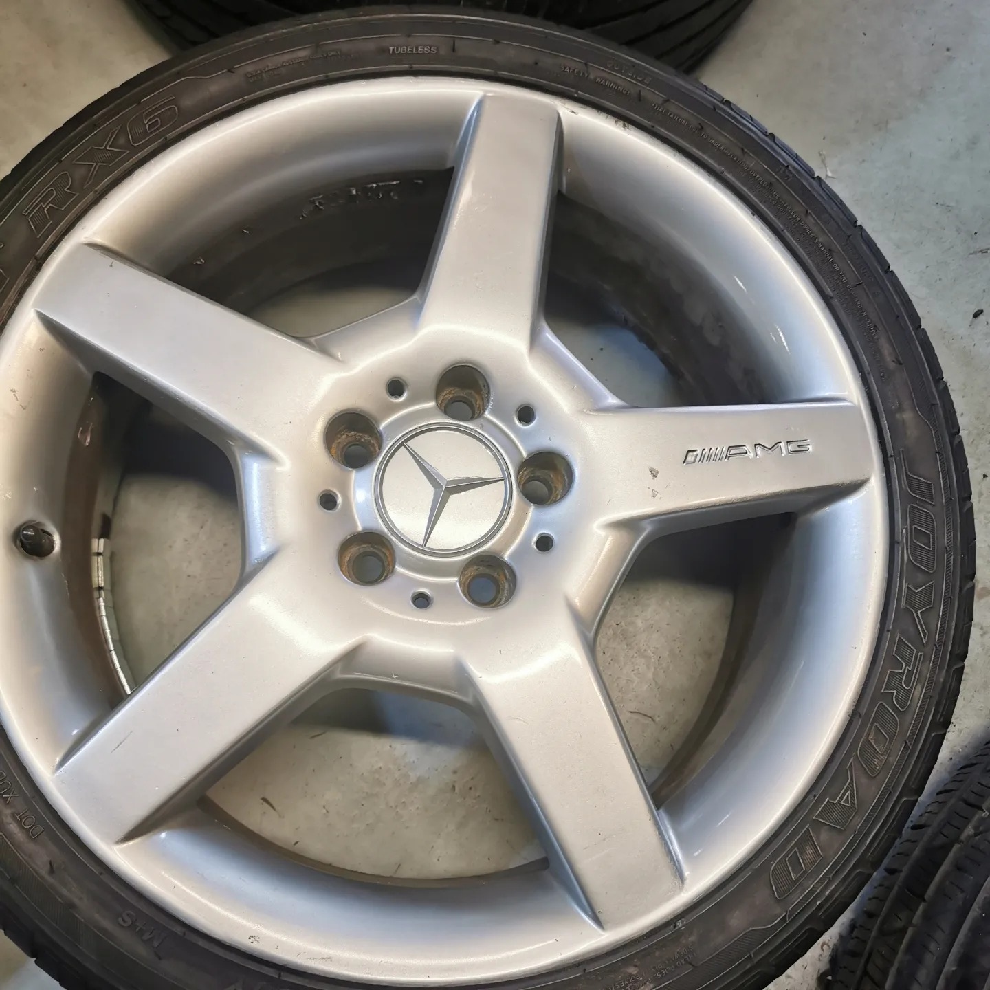 18" GENUINE AMG III MERCEDES ALLOY WHEELS / TYRES - Image 6