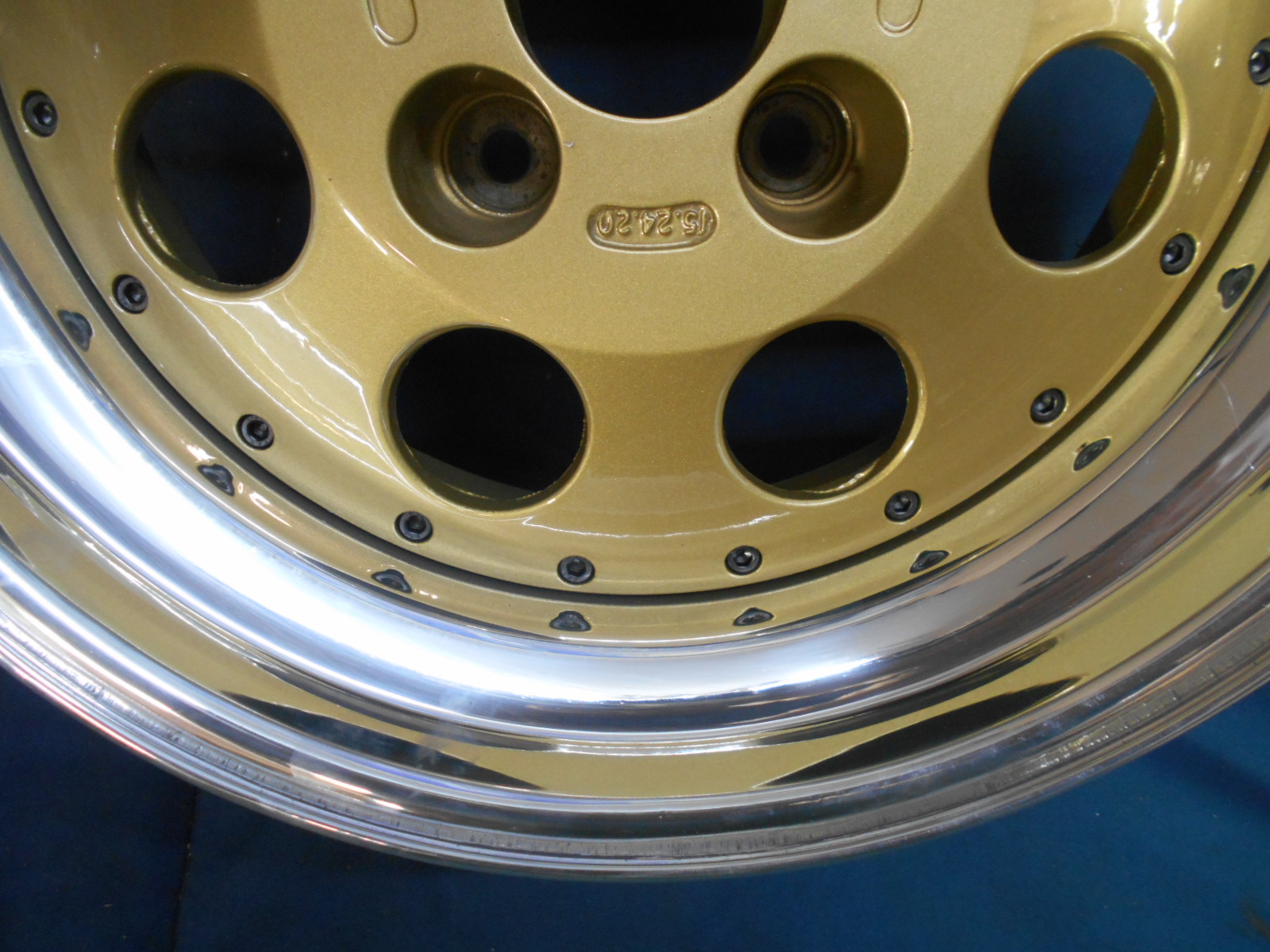 15″ GENUINE DIMMA PHASE 1 SPLIT RIM ALLOY WHEELS - PEUGEOT 205 - 4 X 108 FITMENT - Image 2
