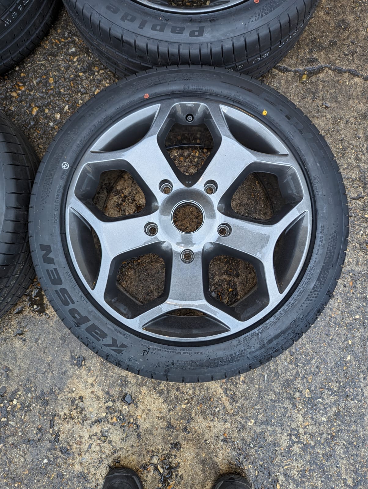 18" FORD TRANSIT ST STYLE ALLOY WHEELS / NEW TYRES - Image 2