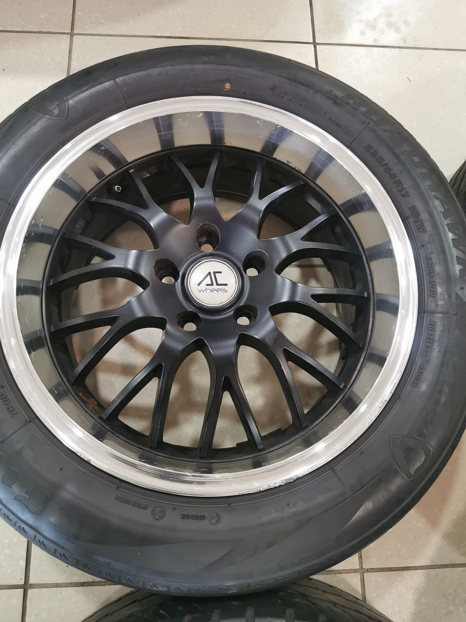 17" A C DEEP DISH ALLOY WHEELS / TYRES - VAUXHALL VIVARO / RENAULT TRAFIC - Image 3