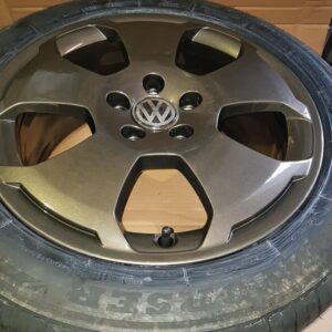 17" VOLKSWAGEN T4 ALLOY WHEEL / NEW TYRES