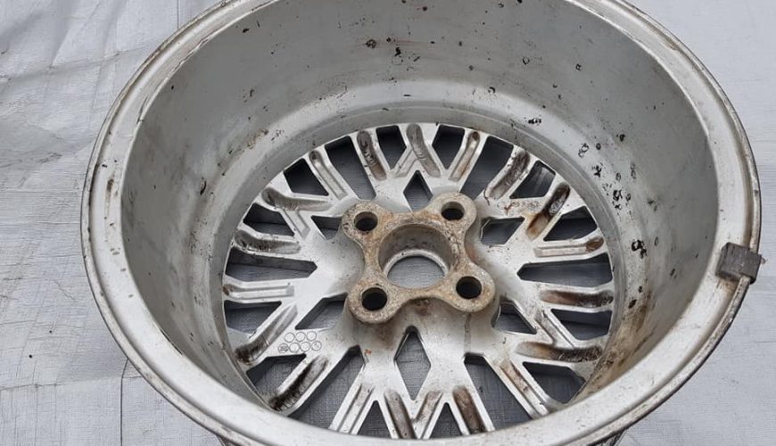15" GENUINE FORD COSWORTH LATTICE ALLOY WHEEL - Image 2