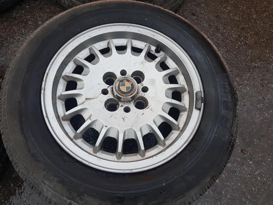 14" BMW E30 3 SERIES BOTTLE TOP ALLOY WHEELS