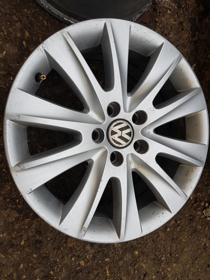 17" VOLKSWAGEN TIGUAN ALLOY WHEELS - Image 4
