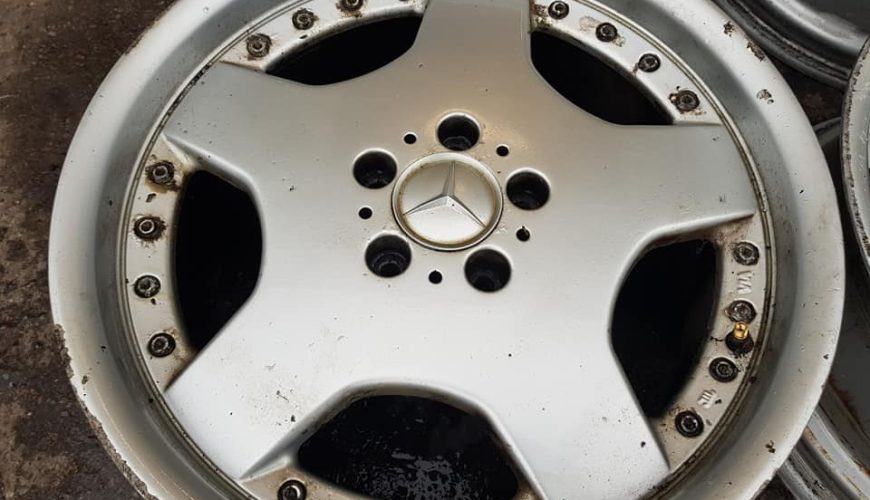18" AMG STYLE ALLOY WHEELS - STAGERRED SET - Image 2