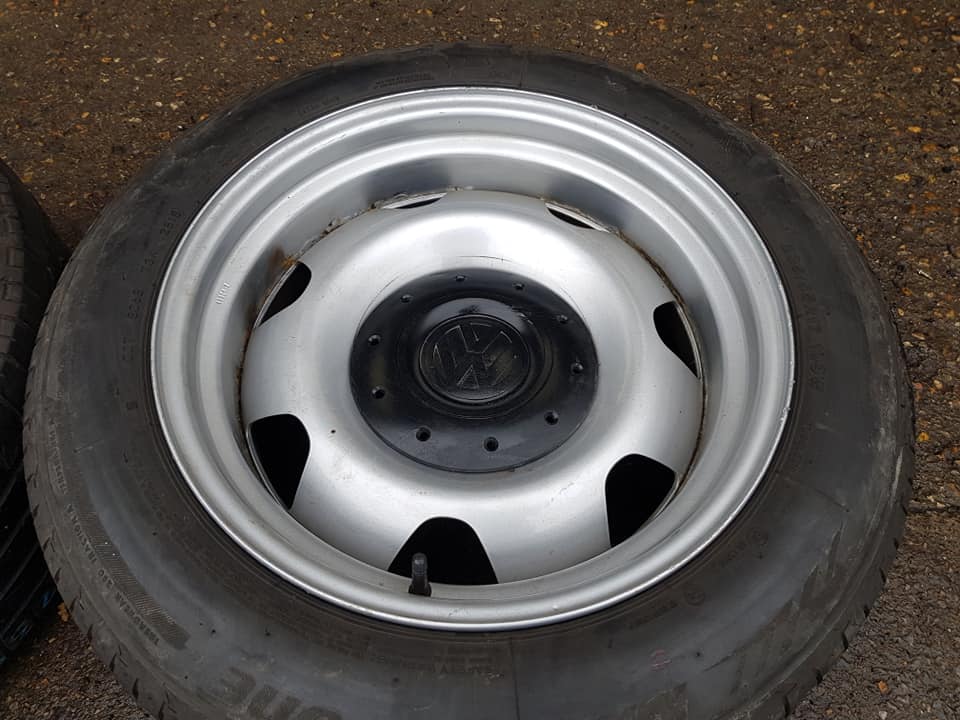 17" BANDED VOLKSWAGEN FAN BLADE WHEELS / TYRES