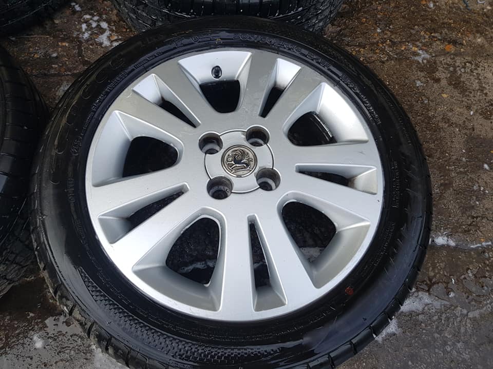 16" VAUXHALL ASTRA ALLOY WHEELS / TYRES