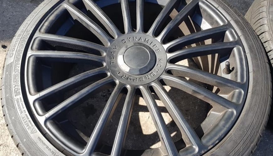 18" TEAM DYNAMICS MOTORSPORT SAVAGE ALLOY WHEELS / TYRES - Image 2