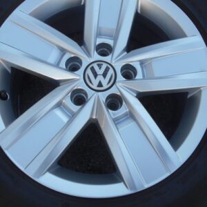 17"GENUINE VOLKSWAGEN T5 / T6 DAVENPORT ALLOY WHEELS / TYRES