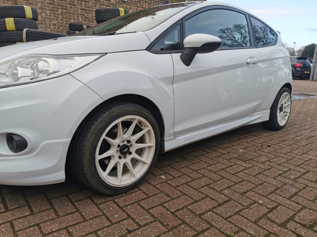 Ford Fiesta Zetec S Upgraded 16 wheels