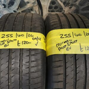 255 40 20 MICHELIN PILOT SPORT EV.jpg