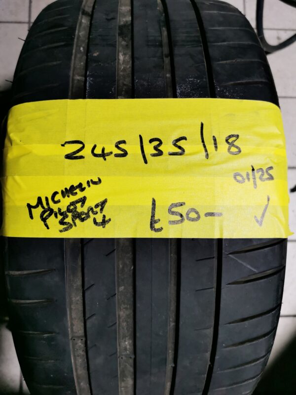 245 35 18 MICHELIN PS4