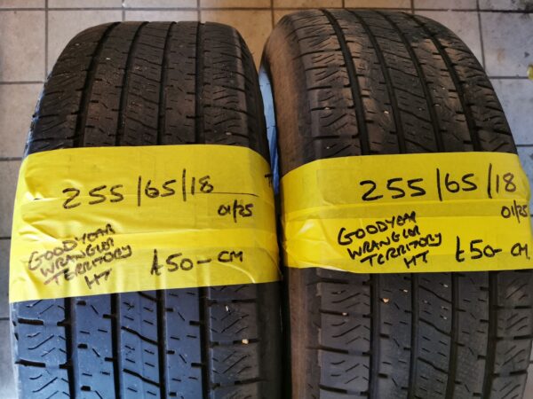 255 65 18 GOODYEAR WRANGLER