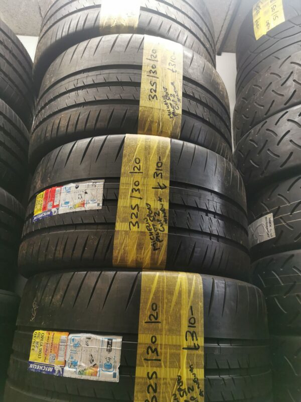 325 30 20 MICHELIN