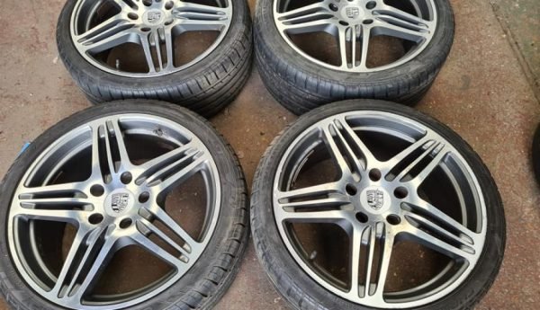 19" PORSCHE TURBO STYLE ALLOY WHEELS / TYRES - Image 1
