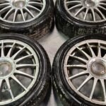 17" TEAM DYNAMICS MONZA R ALLOY WHEELS / TYRES