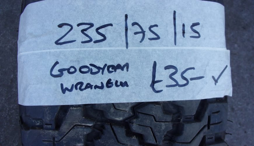 108_0449-38otf533y5e86r5kzpff9m.jpg 235 / 75 / 15 GOODYEAR WRANGLER TYRE - Image 1