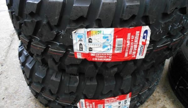 GT RADIAL 33 X 12.5 X 15 OFF ROAD TYRE - Image 1