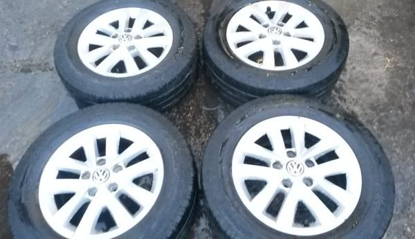 16" GENUINE VOLKSWAGEN T6 ALLOY WHEELS / TYRES - Image 1