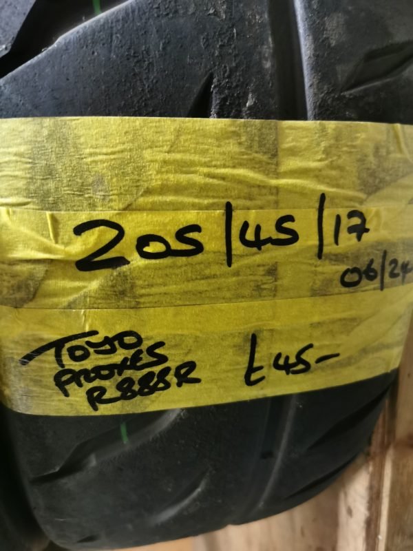 205 / 45 / 17 TOYO PROXES R888R TYRES -  TWO AVAILABLE - Image 1