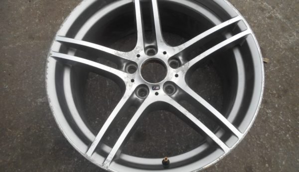 19" GENUINE BMW MOTORSPORT 313 ALLOY WHEEL - Image 1