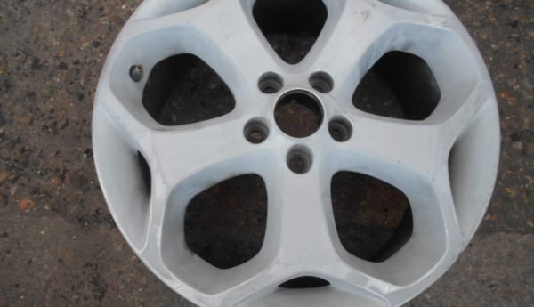 18" GENUINE FORD ST ALLOY WHEEL - Image 1