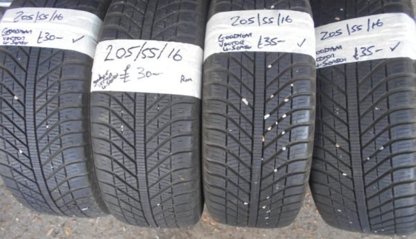 205 / 55 / 16 GOODYEAR VECTOR 4 SEASONS TYRES - Image 1
