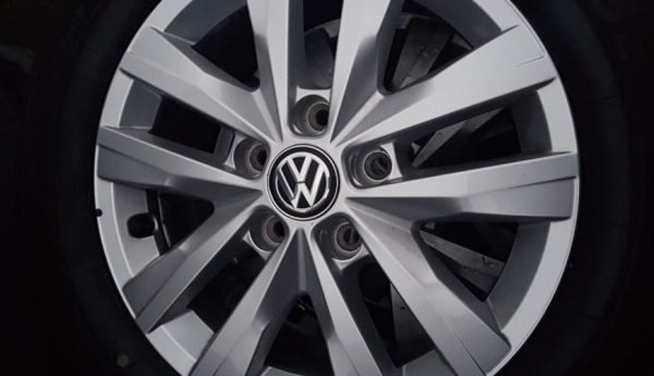 16" GENUINE VOLKSWAGEN T6 ALLOY WHEELS / TYRES - Image 4