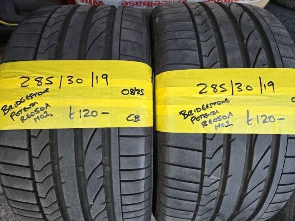 285 / 30 / 19  BRIDGESTONE POTENZA RE050A MO1 TYRES - TWO AVAILABLE - Image 1