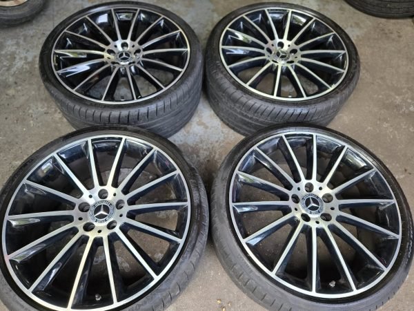 20" GENUINE MERCEDES AMG TURBINE ALLOY WHEELS / TYRES - Image 1