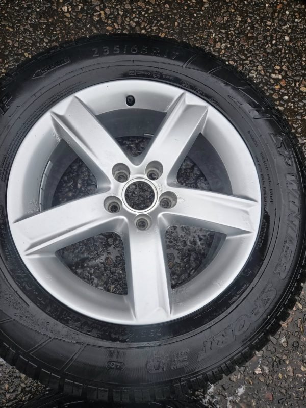 17" GENUINE AUDI Q5 ALLOY WHEELS / WINTER  TYRES - Image 6